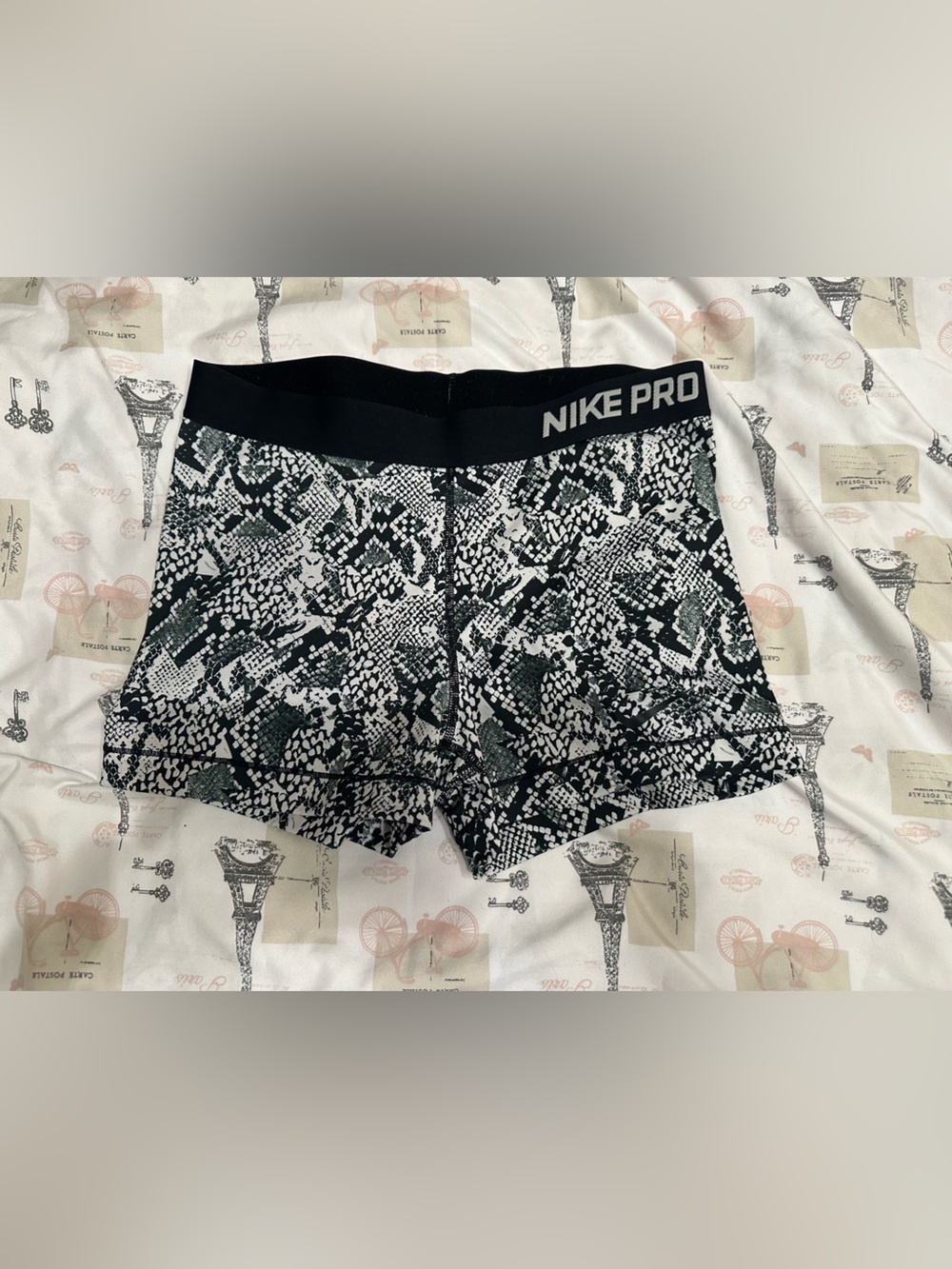 Nike Pro Black & White Snake-Print Bike Shorts